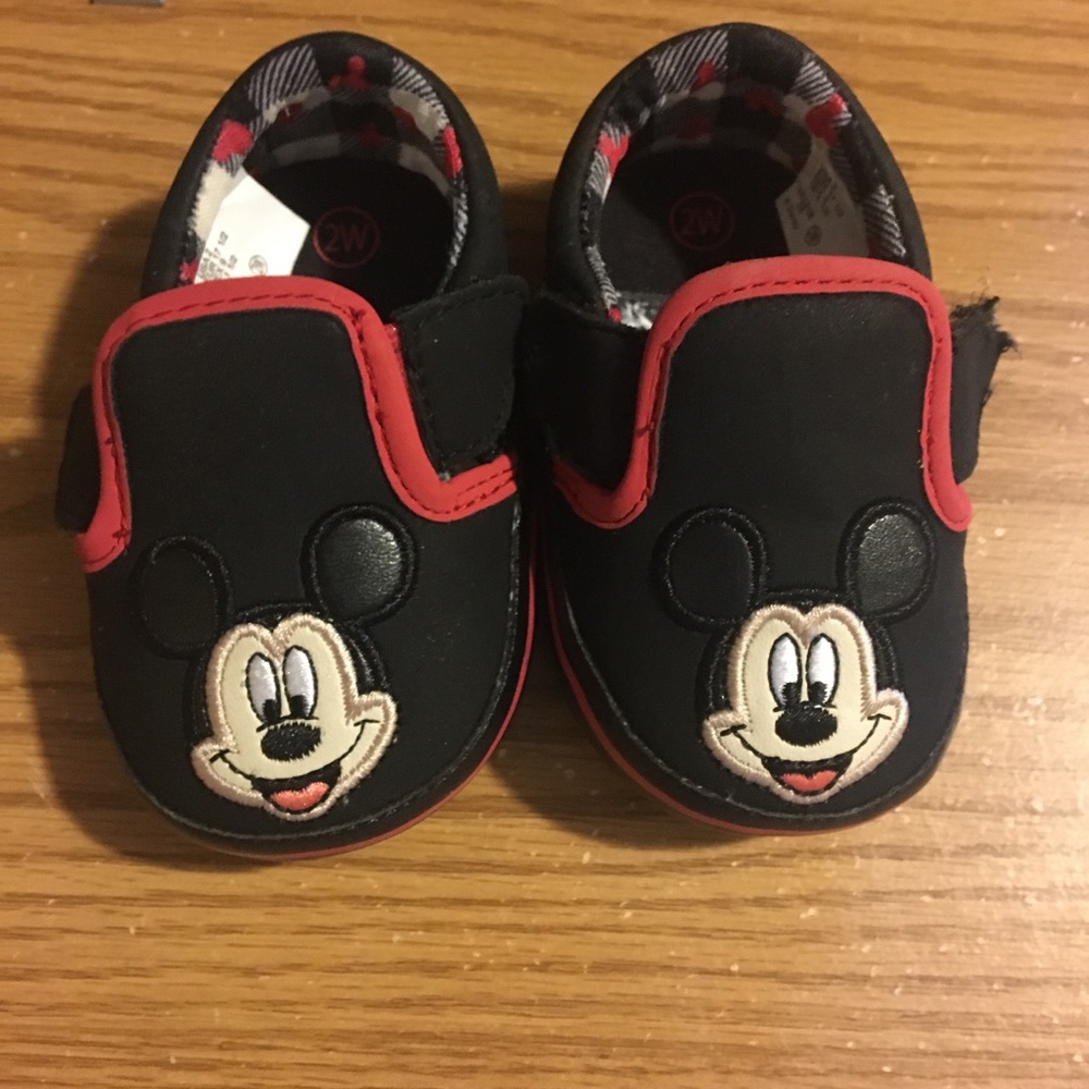 Disney Mickey Mouse baby shoes